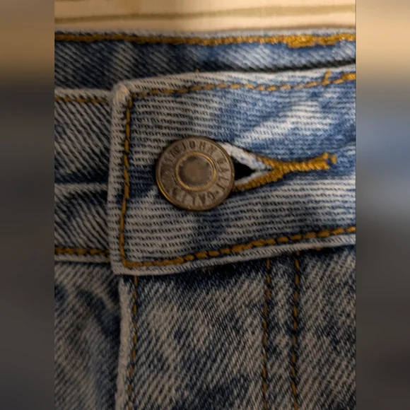 J. Galt Denim Cutoff Women Shorts - Picture 3 of 4